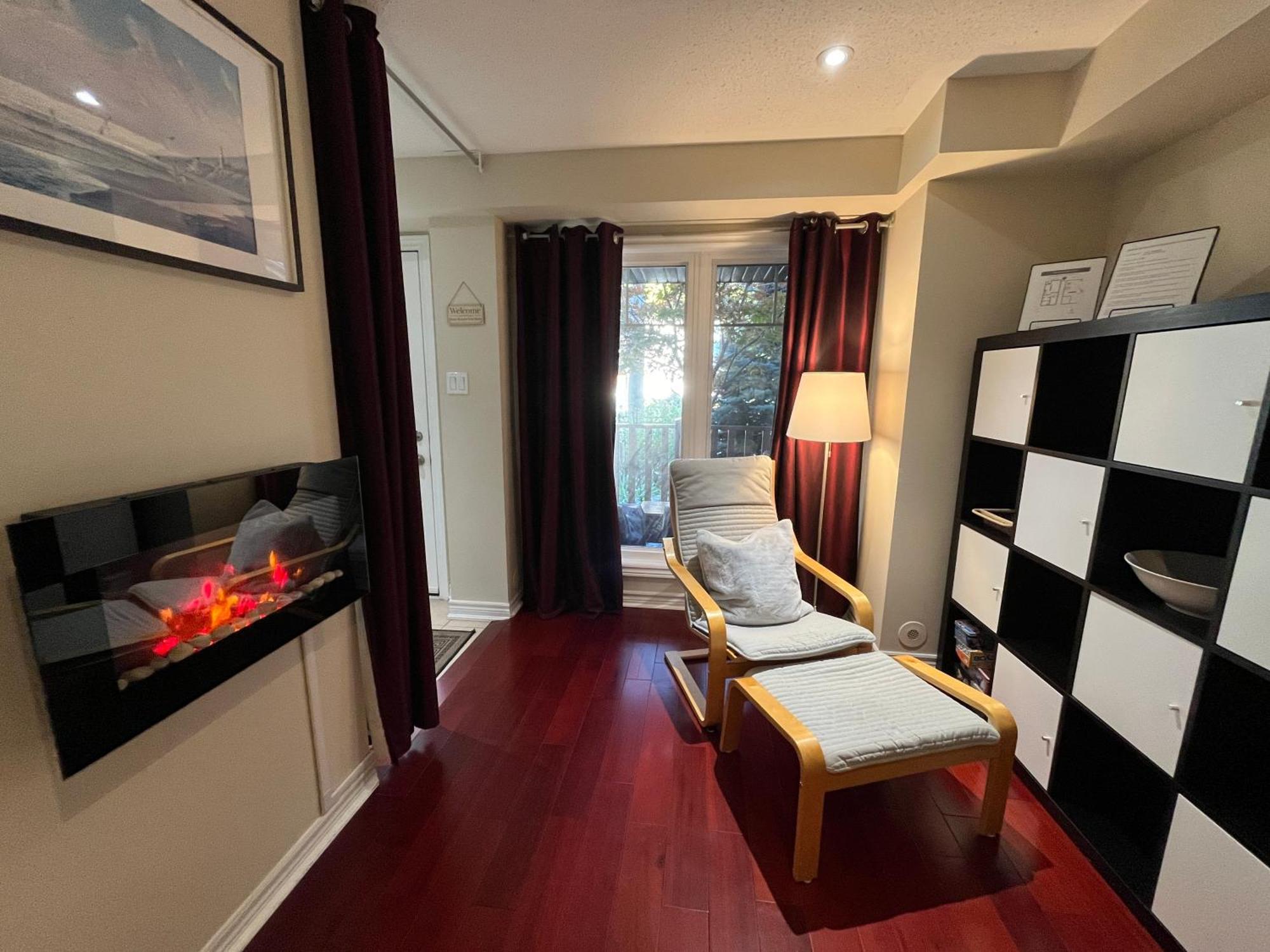 Stunning Rooms In Townhouse Across The Beach Toronto Esterno foto
